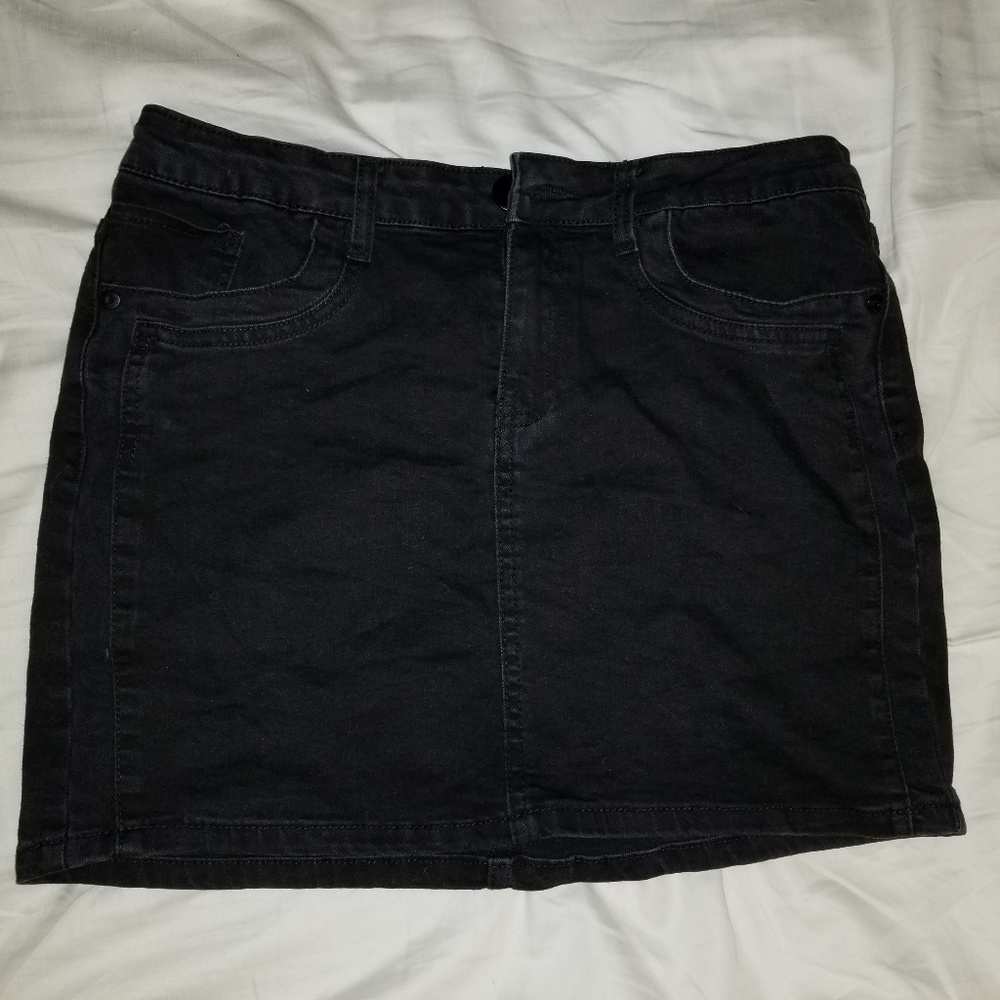 black jean skirt